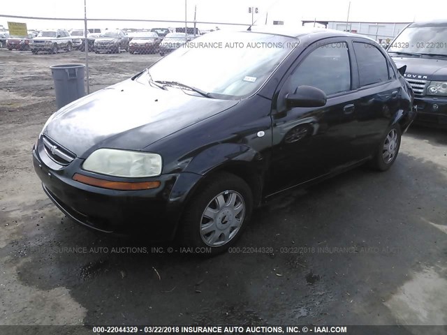 KL1TD52625B348143 - 2005 CHEVROLET AVEO LS BLACK photo 2