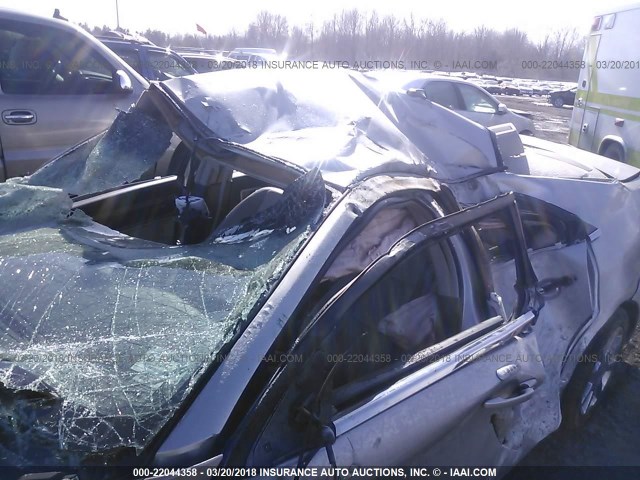 3LNHM26T27R654105 - 2007 LINCOLN MKZ SILVER photo 6