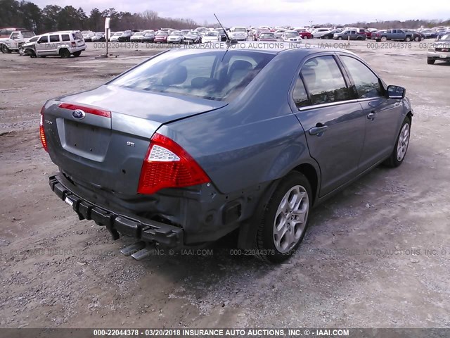 3FAHP0HA7BR301255 - 2011 FORD FUSION SE BLUE photo 4