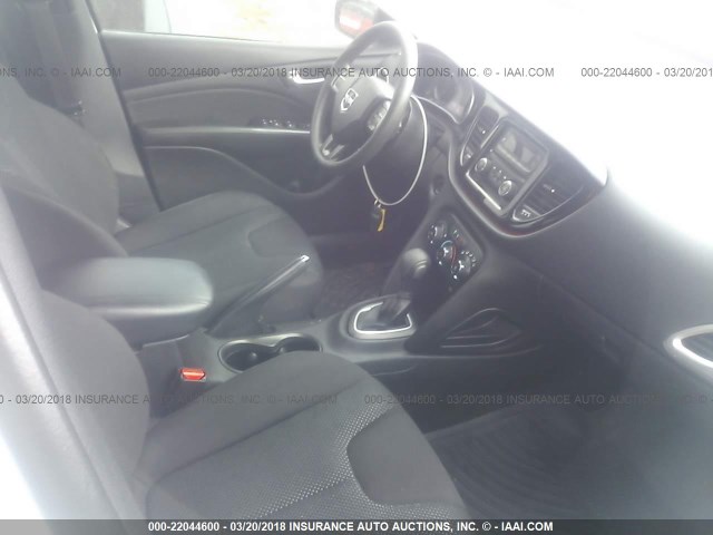 1C3CDFAA0ED742379 - 2014 DODGE DART SE WHITE photo 5