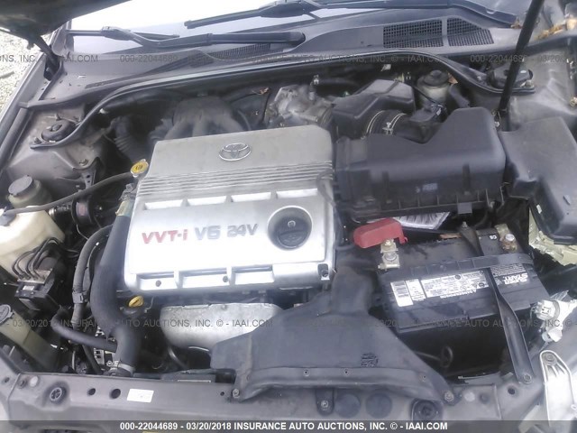 4T1BF32K84U589686 - 2004 TOYOTA CAMRY LE/XLE/SE ნაცრისფერი ფოტო 10