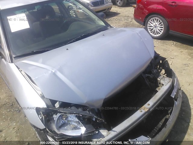 2HGES16335H509818 - 2005 HONDA CIVIC DX VP SILVER photo 6