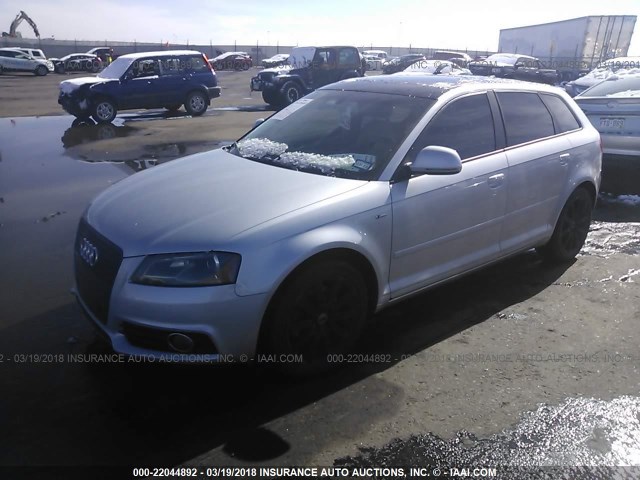 WAUMFAFM3AA033499 - 2010 AUDI A3 PREMIUM PLUS SILVER photo 2