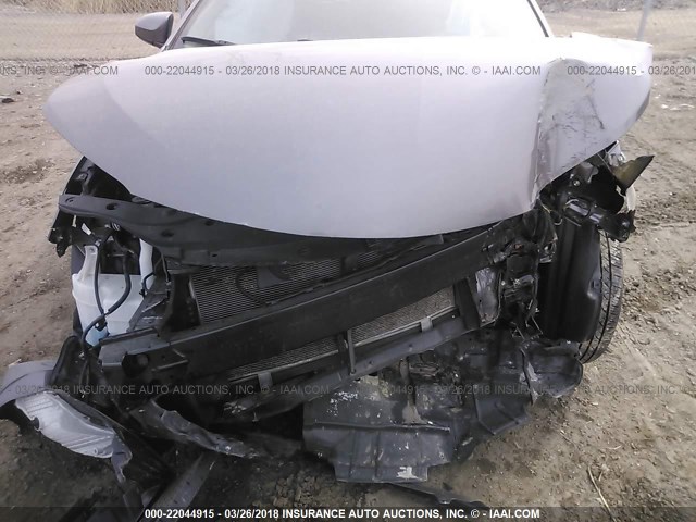 4T1BF1FKXHU346921 - 2017 TOYOTA CAMRY LE/XLE/SE/XSE GRAY photo 6