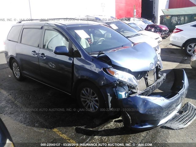 5TDYK3DC2DS337467 - 2013 TOYOTA SIENNA XLE/LIMITED BLUE photo 1