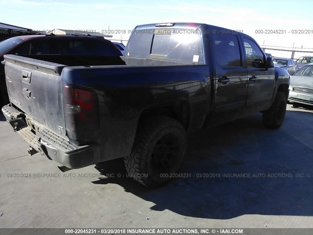 2GCFK13Y971718088 - 2007 CHEVROLET SILVERADO K1500 CREW CAB Dark Blue photo 4