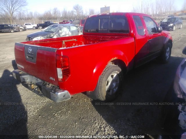 1N6AD06W36C417380 - 2006 NISSAN FRONTIER KING CAB LE/SE/OFF ROAD RED photo 4