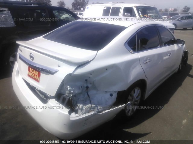 1N4AL3AP9FC116299 - 2015 NISSAN ALTIMA 2.5/S/SV/SL WHITE photo 4