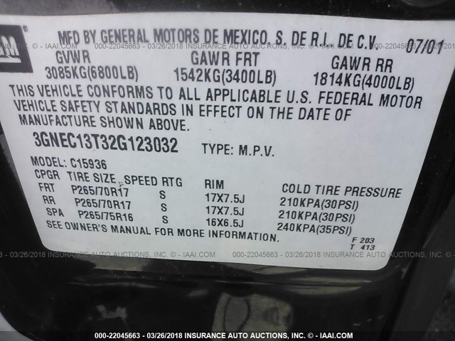 3GNEC13T32G123032 - 2002 CHEVROLET AVALANCHE C1500 BLACK photo 9