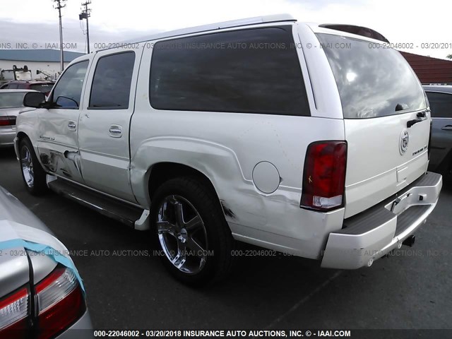 3GYFK66N56G120594 - 2006 CADILLAC ESCALADE ESV WHITE photo 3