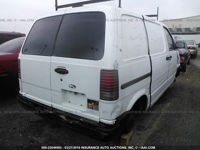 1FTDA14U9VZB82916 - 1997 FORD AEROSTAR WHITE photo 4