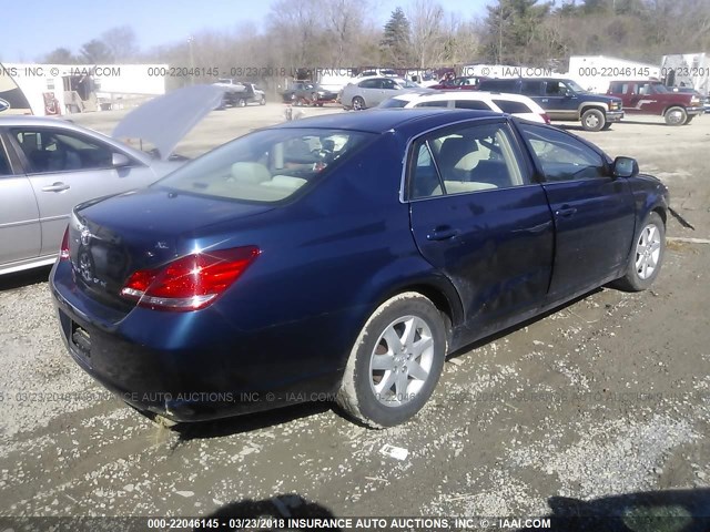 4T1BK36B86U141151 - 2006 TOYOTA AVALON XL/XLS/TOURING/LIMITED BLUE photo 4