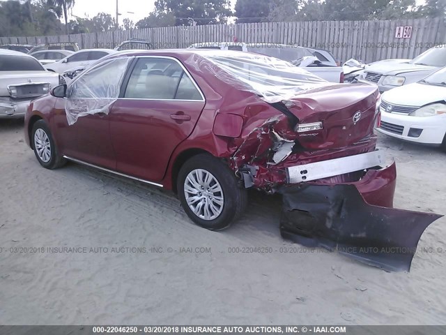 4T1BF1FK0EU789851 - 2014 TOYOTA CAMRY L/SE/LE/XLE RED photo 3
