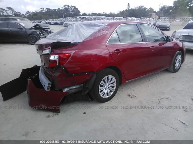 4T1BF1FK0EU789851 - 2014 TOYOTA CAMRY L/SE/LE/XLE RED photo 4
