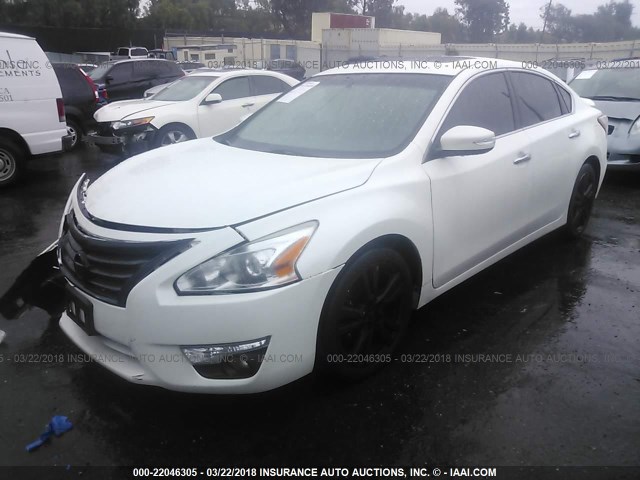 1N4BL3AP9DC118894 - 2013 NISSAN ALTIMA 3.5S/3.5SV/3.5SL WHITE photo 2