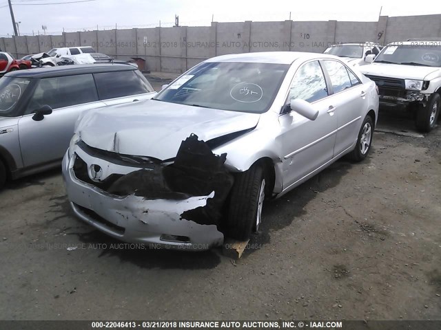 4T1BE46K89U361309 - 2009 TOYOTA CAMRY SE/LE/XLE Серебристый фото 2
