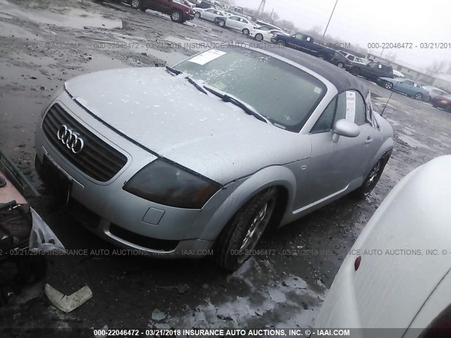 TRUTX28N111046619 - 2001 AUDI TT SILVER photo 2