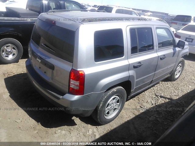 1C4NJPBB5FD297021 - 2015 JEEP PATRIOT SPORT SILVER photo 4