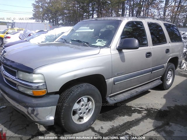 1GNEC13V62J252642 - 2002 CHEVROLET TAHOE C1500 GRAY photo 2