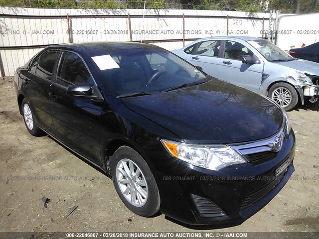 4T4BF1FK2CR255253 - 2012 TOYOTA CAMRY SE/LE/XLE 黑色 照片 1
