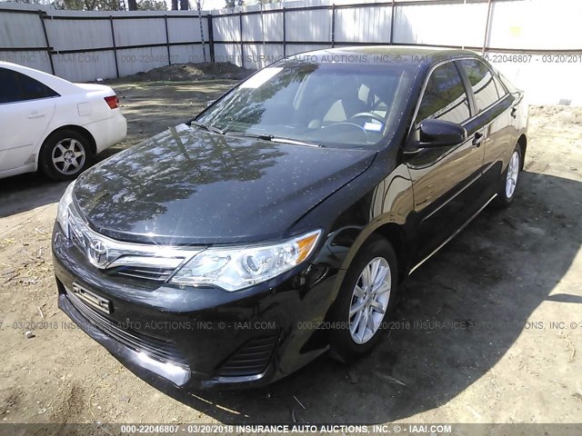 4T4BF1FK2CR255253 - 2012 TOYOTA CAMRY SE/LE/XLE 黑色 照片 2