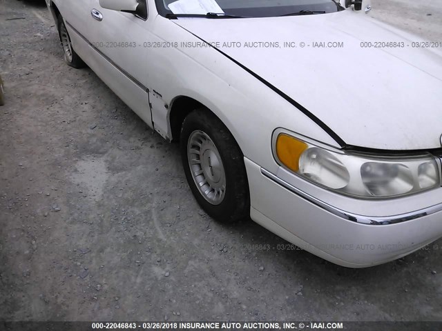 1LNFM81W0WY685607 - 1998 LINCOLN TOWN CAR EXECUTIVE Ağ foto 6