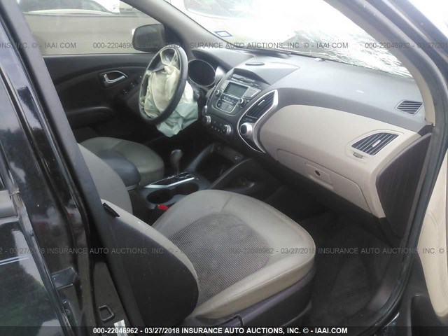 KM8JU3AC6DU672481 - 2013 HYUNDAI TUCSON GLS/LIMITED შავი ფოტო 5