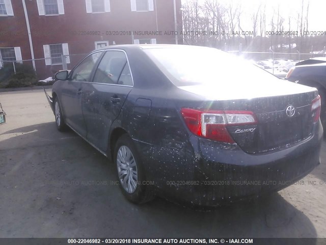 4T4BF1FK4ER371704 - 2014 TOYOTA CAMRY L/SE/LE/XLE 黑色 照片 3