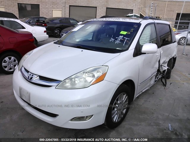 5TDZK22C98S145664 - 2008 TOYOTA SIENNA XLE/XLE LIMITED WHITE photo 2