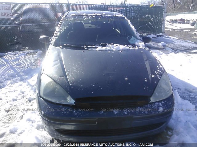 1FAFP34P12W351424 - 2002 FORD FOCUS SE/SE COMFORT GRAY photo 6