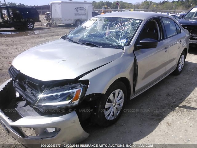 3VW2K7AJXDM240966 - 2013 VOLKSWAGEN JETTA S 棕色 照片 2