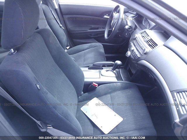 1HGCP2F49CA011870 - 2012 HONDA ACCORD LXP GRAY photo 5