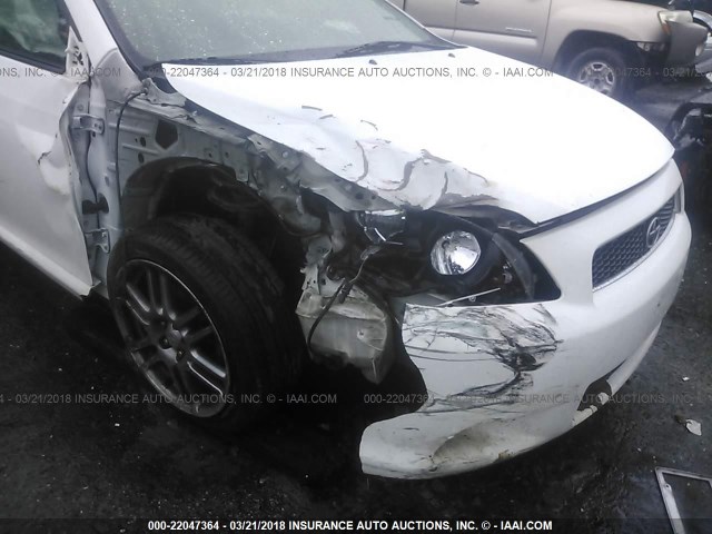 JTKDE167360090081 - 2006 TOYOTA SCION TC 白色 照片 6