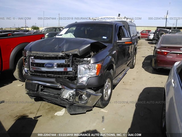 1FTFX1CF2DFC66571 - 2013 FORD F150 SUPER CAB GRAY photo 2