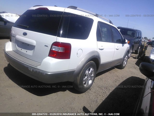 1FMDK02127GA18935 - 2007 FORD FREESTYLE SEL WHITE photo 4