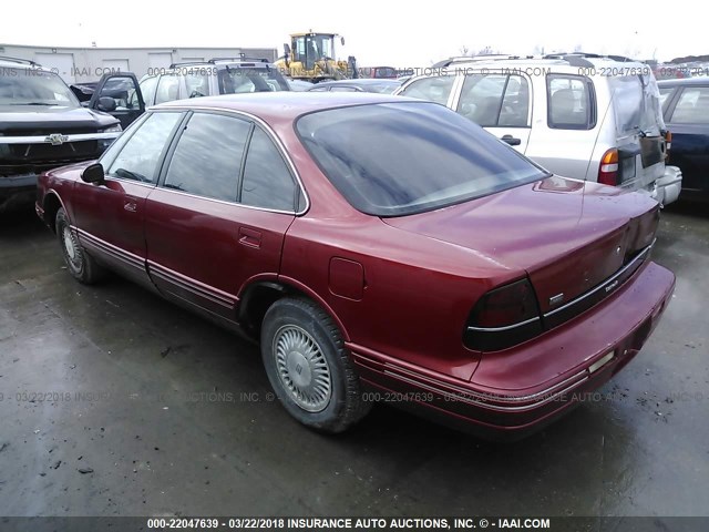 1G3HC52K4W4840452 - 1998 OLDSMOBILE REGENCY MAROON photo 3