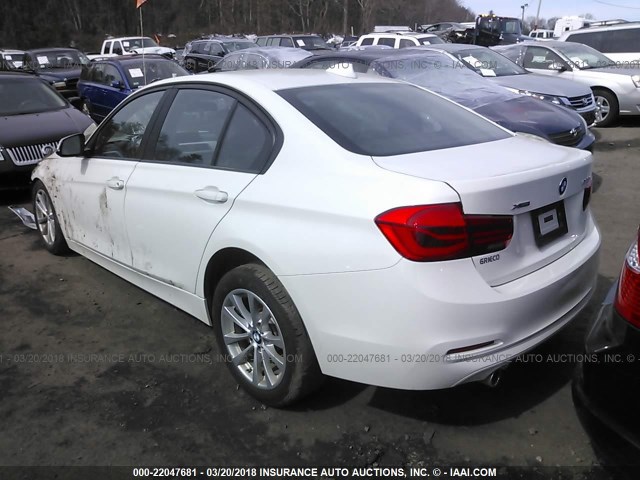 WBA8E5G53JNU45921 - 2018 BMW 320 XI WHITE photo 3
