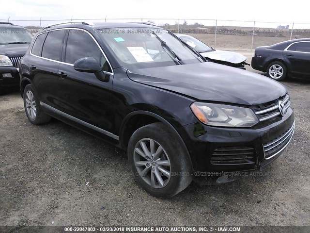 WVGEF9BP6DD005037 - 2013 VOLKSWAGEN TOUAREG V6 BLACK photo 1