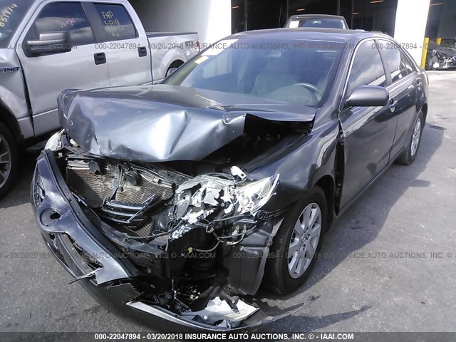 4T1BK46K68U057306 - 2008 TOYOTA CAMRY LE/XLE/SE ნაცრისფერი ფოტო 6