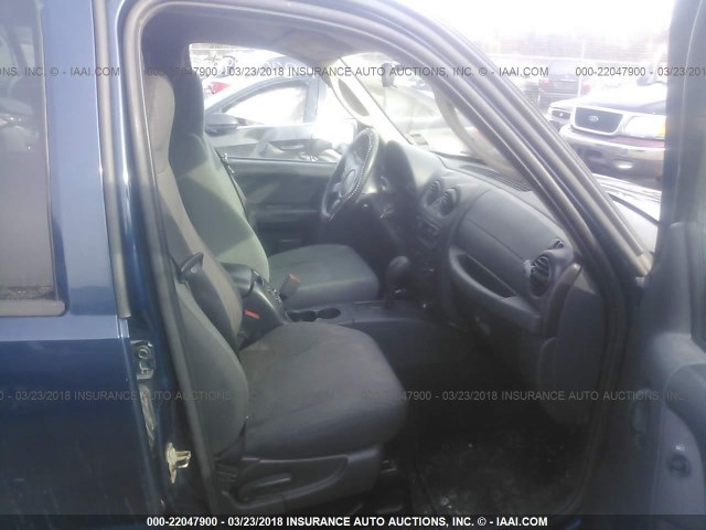 1J4GL48K64W317569 - 2004 JEEP LIBERTY SPORT 蓝色 照片 5