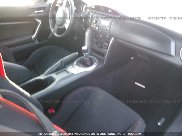 JF1ZNAA1XD1702404 - 2013 TOYOTA SCION FR-S წითელი ფოტო 5