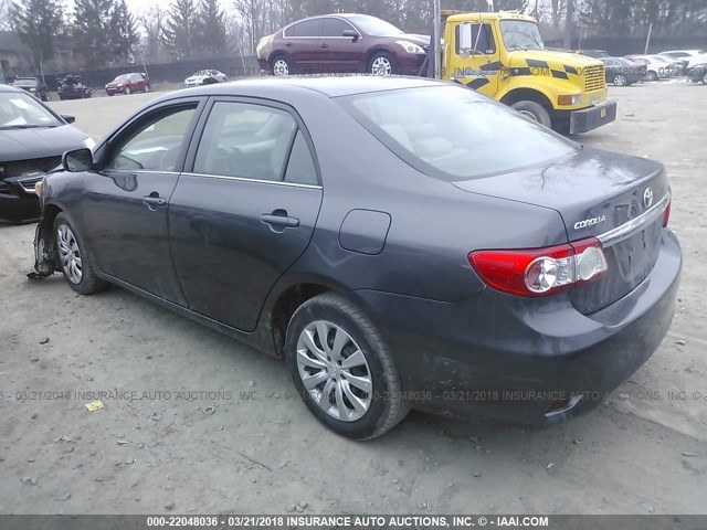 2T1BU4EE8DC033378 - 2013 TOYOTA COROLLA S/LE GRAY photo 3