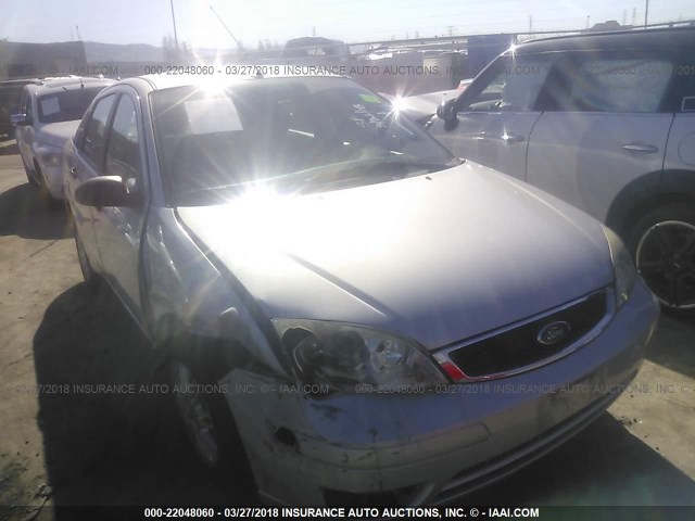1FAHP34N77W204572 - 2007 FORD FOCUS ZX4/S/SE/SES 银色 照片 1
