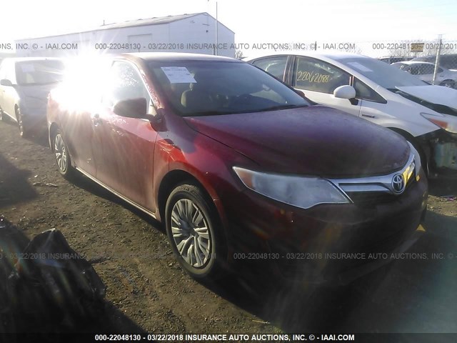 4T4BF1FKXCR229905 - 2012 TOYOTA CAMRY SE/LE/XLE 红色 照片 1