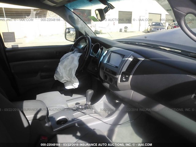 5TETU62N79Z658327 - 2009 TOYOTA TACOMA PRERUNNER ACCESS CAB GRAY photo 5