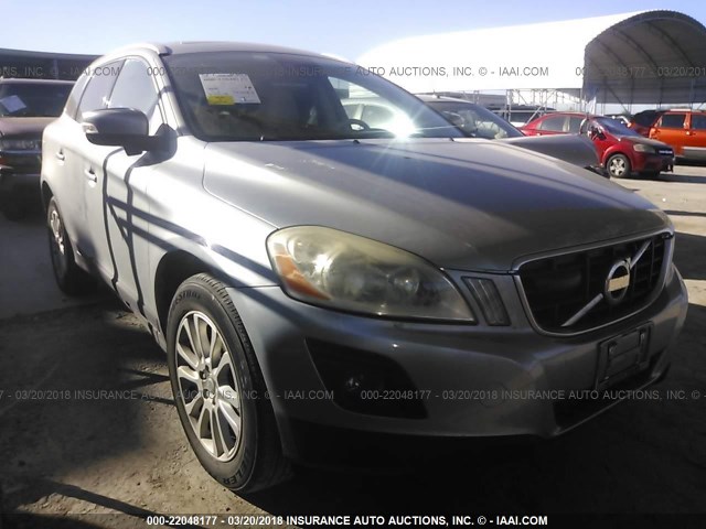 YV4992DZXA2088432 - 2010 VOLVO XC60 T6 SILVER photo 1