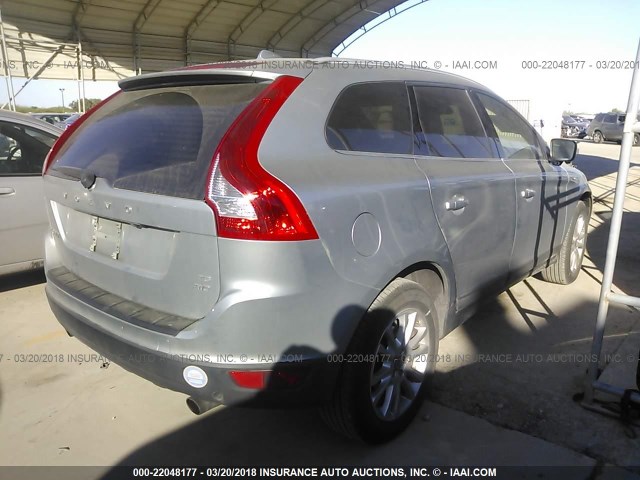 YV4992DZXA2088432 - 2010 VOLVO XC60 T6 SILVER photo 4