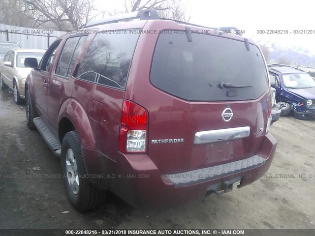 5N1AR18U65C724574 - 2005 NISSAN PATHFINDER LE/SE/XE RED photo 3