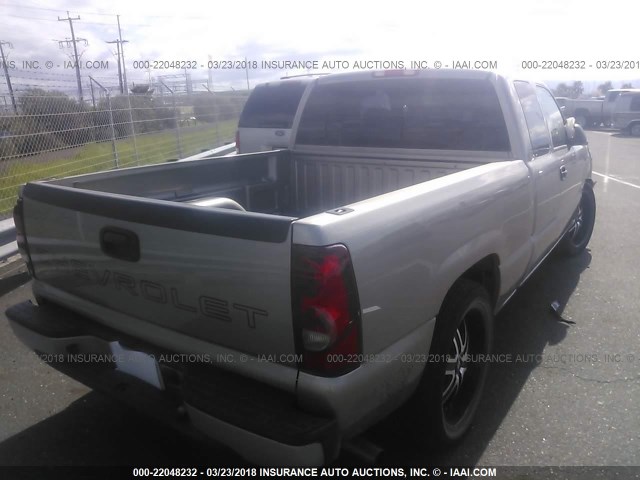 2GCEC19X531363695 - 2003 CHEVROLET SILVERADO C1500 SILVER photo 4