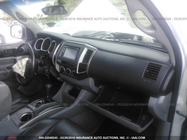 3TMJU62N17M043905 - 2007 TOYOTA TACOMA DOUBLE CAB PRERUNNER SILVER photo 5